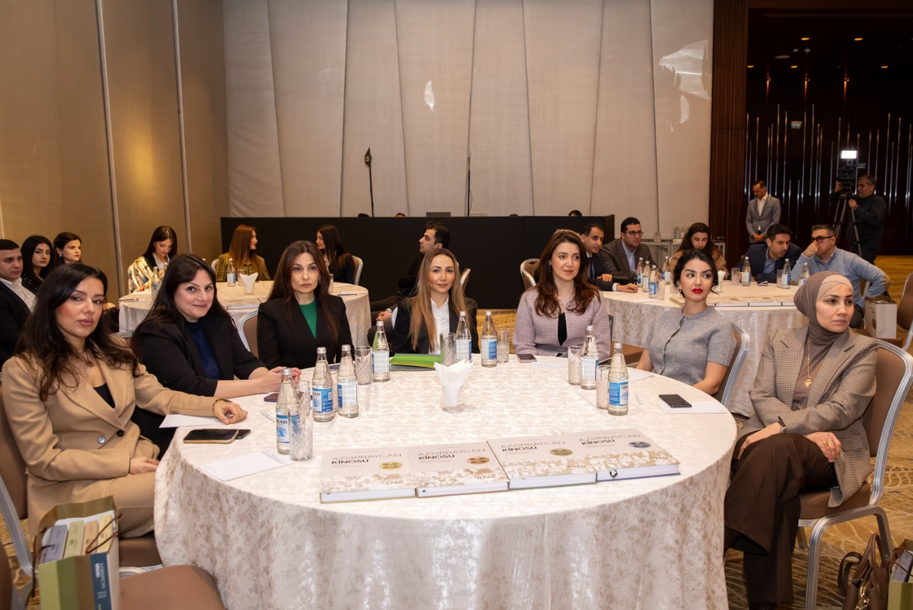 bp və TLM Azərbaycan kino ensiklopediyasını təqdim etdi (FOTO)